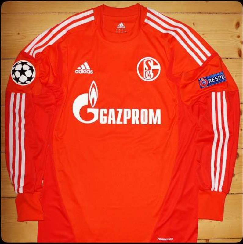 Schalke 04 2012-13 GK 4 Kit