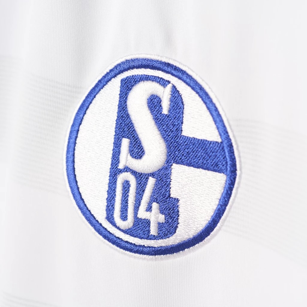 Schalke 04 2015-16 Away Kit