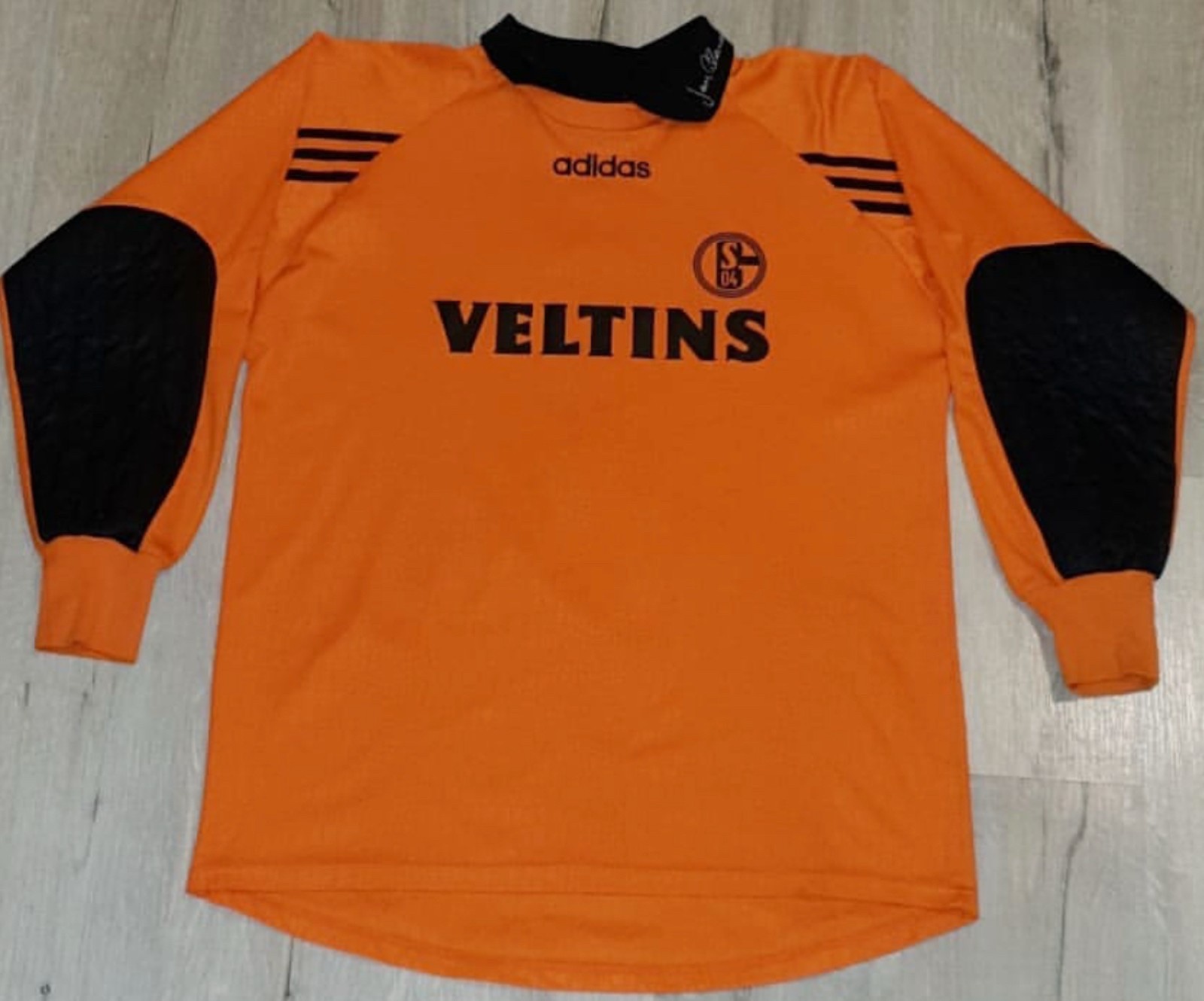 Schalke 04 1996-97 GK 2 Kit