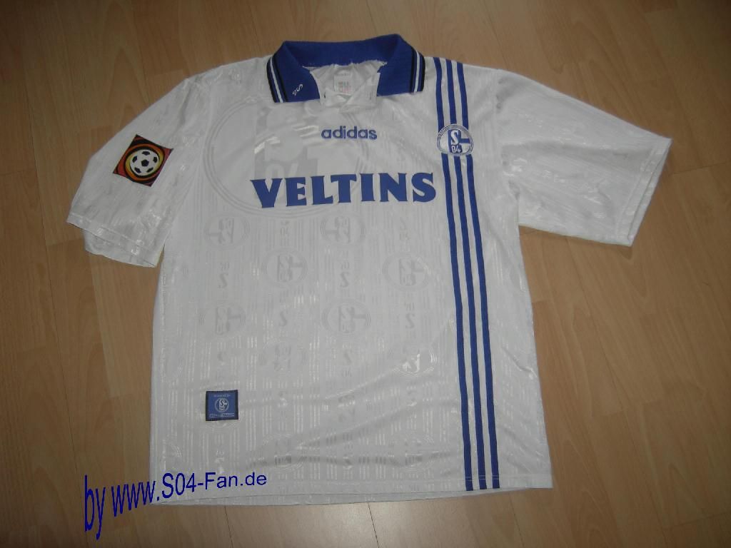 Schalke 04 1997-98 Away Kit
