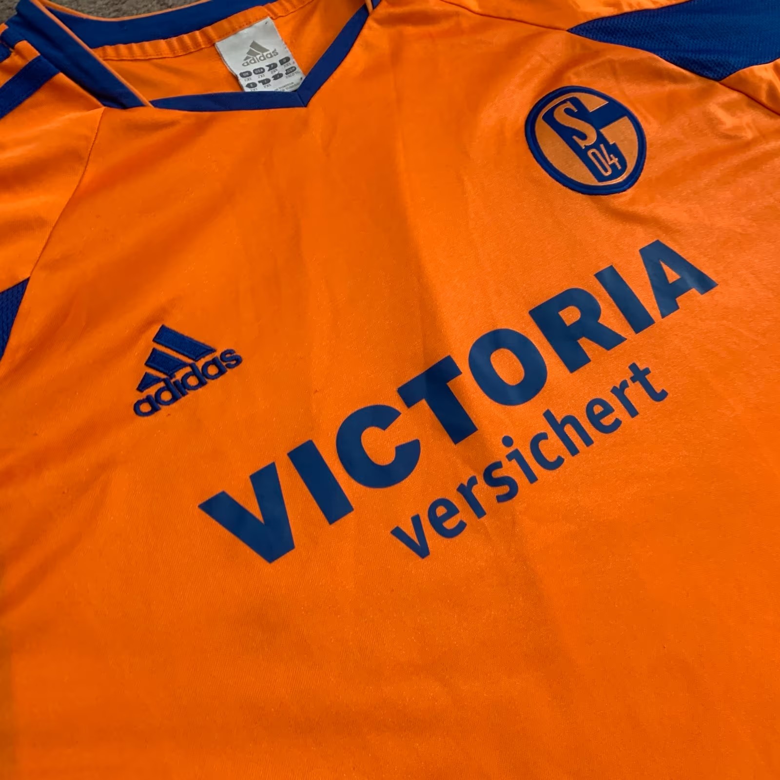Schalke 04 2004-05 Away Kit