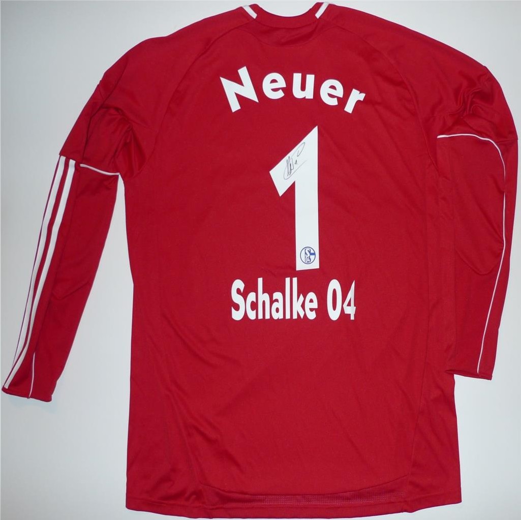 Schalke 04 2010-11 GK 2 Kit