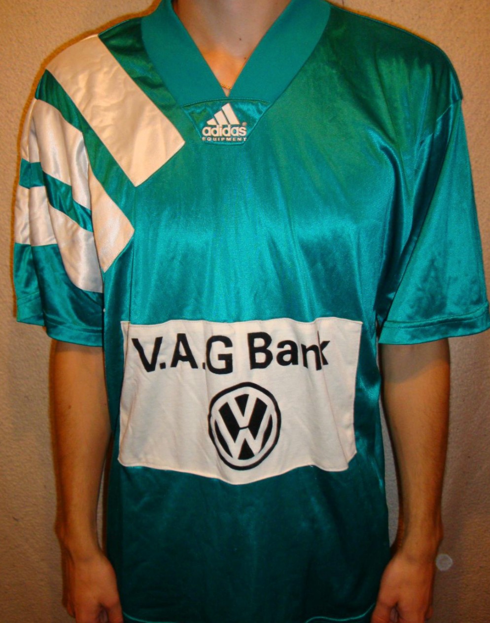 VfL Wolfsburg 1992-93 Home Kit