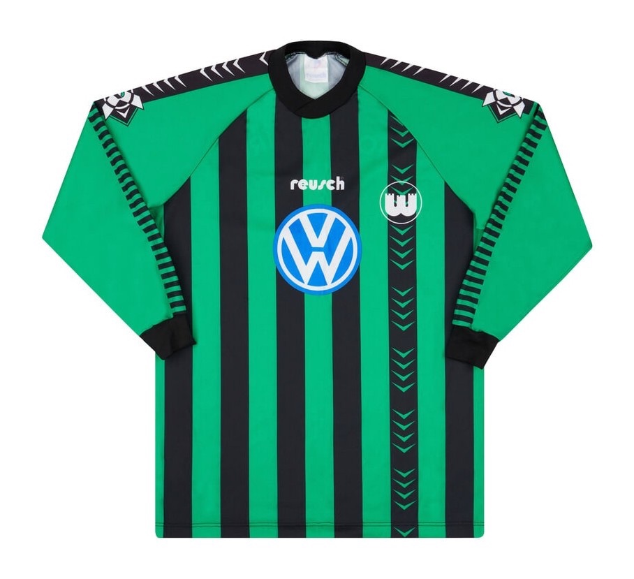 VfL Wolfsburg 1995-96 Away Kit