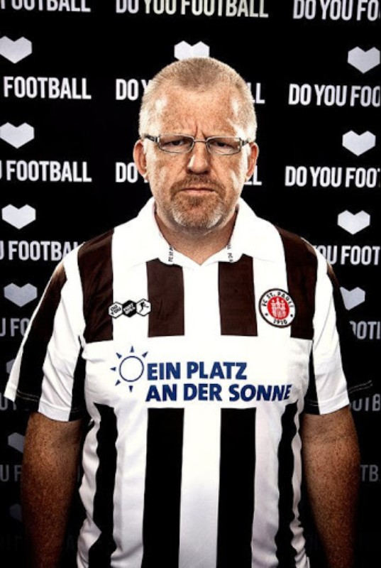 FC St. Pauli 2011-12 Home Kit