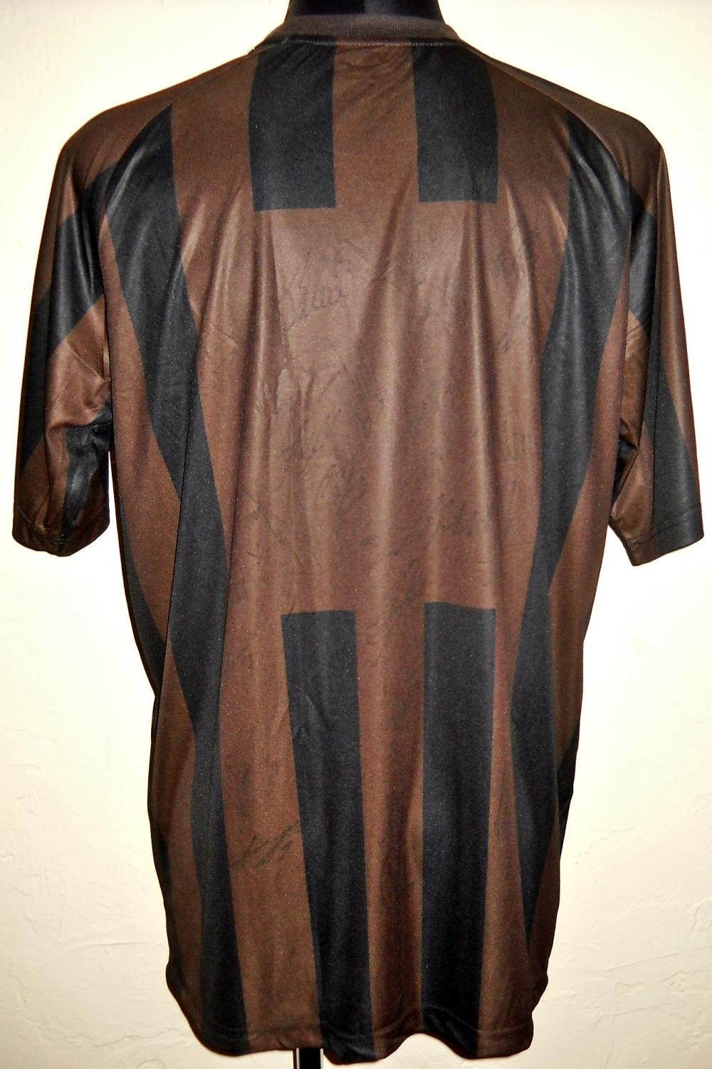 FC St. Pauli 2011-12 Away Kit