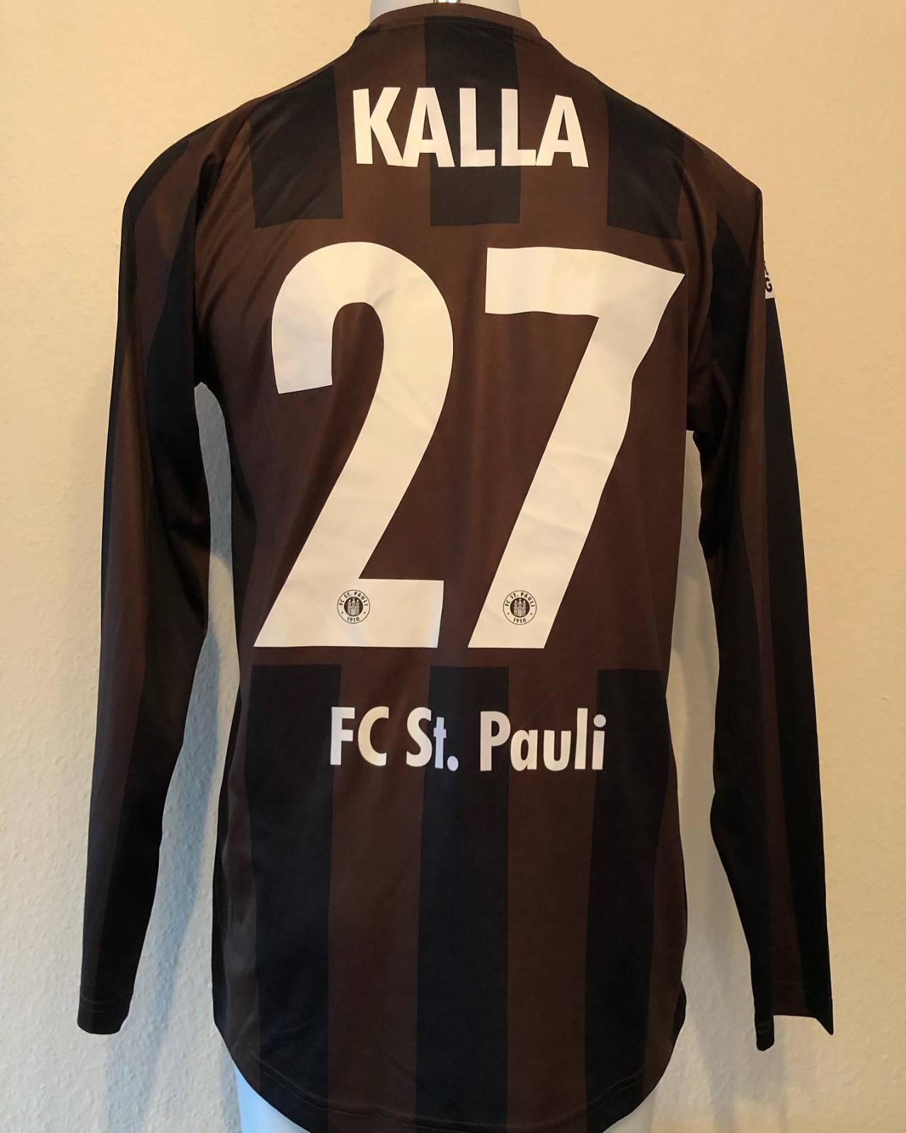 FC St. Pauli 2011-12 Away 2 Kit