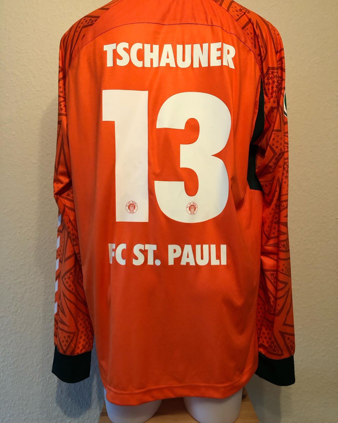 FC St. Pauli 2014-15 GK Away Kit