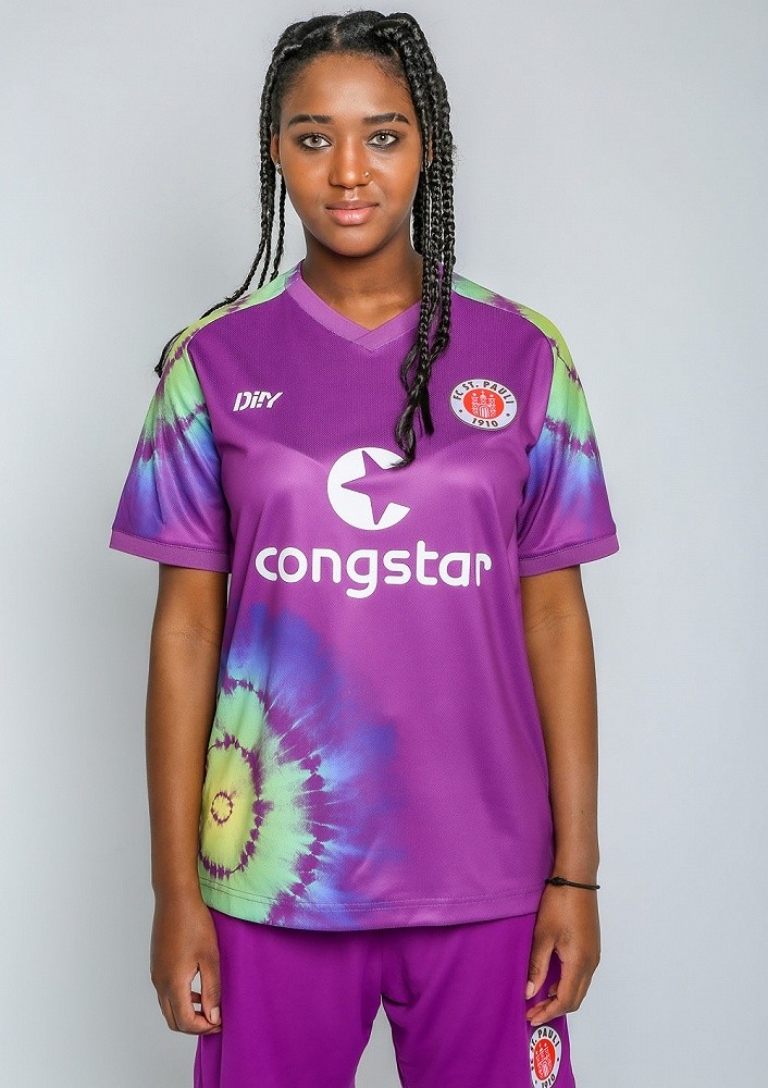 FC St. Pauli 2021-22 GK 2 Kit