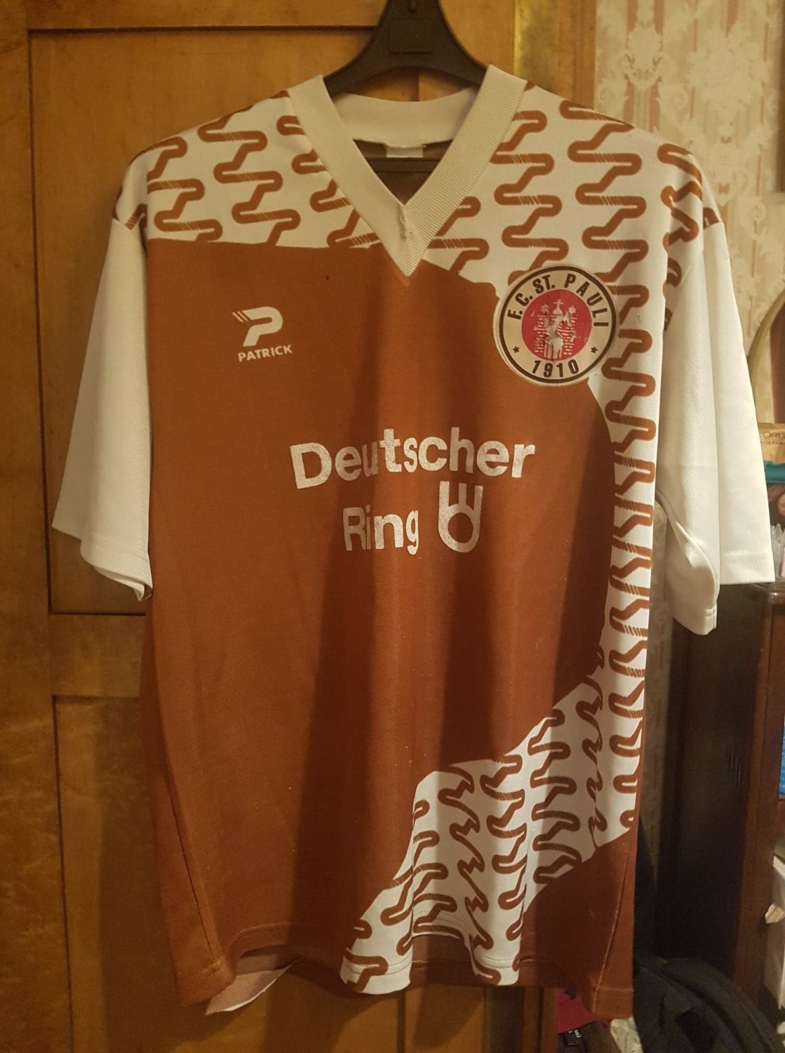 FC St. Pauli 1993-94 Home Kit