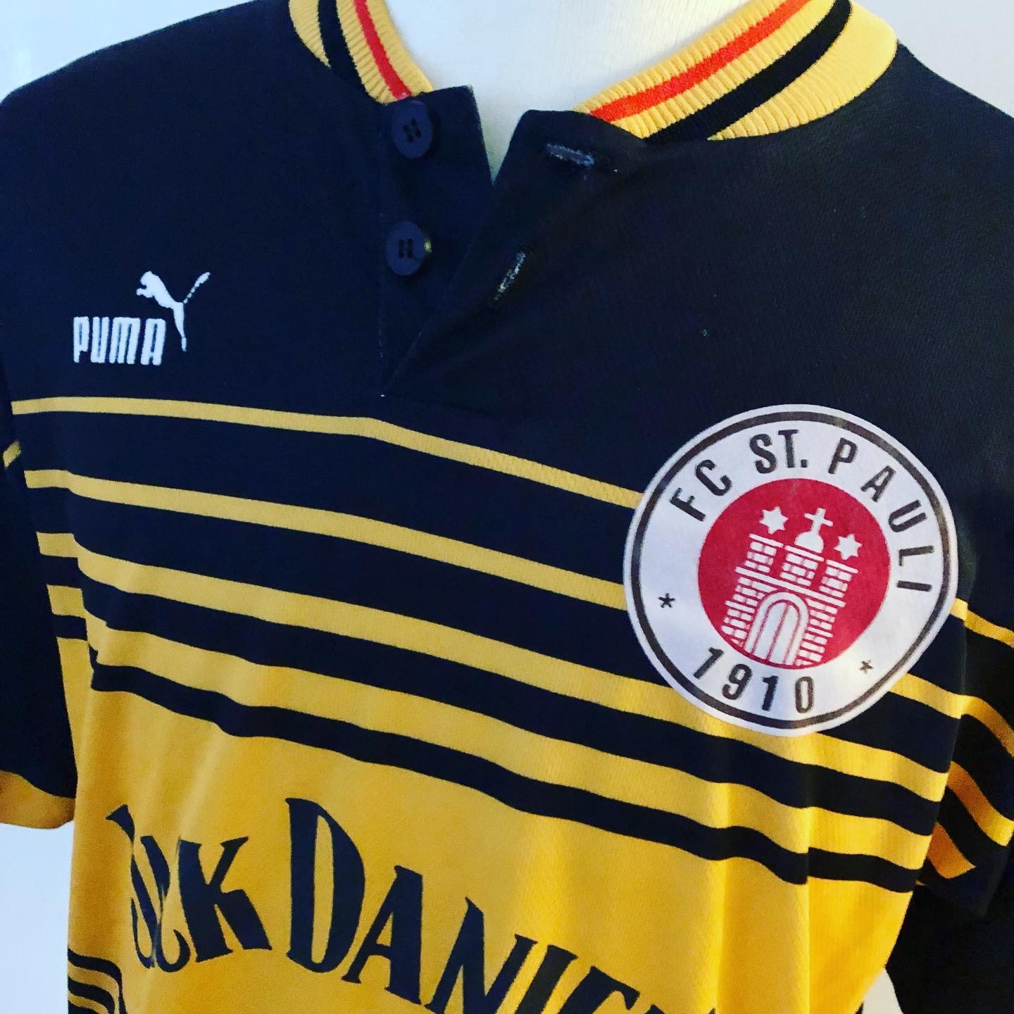 FC St. Pauli 1997-98 Away Kit