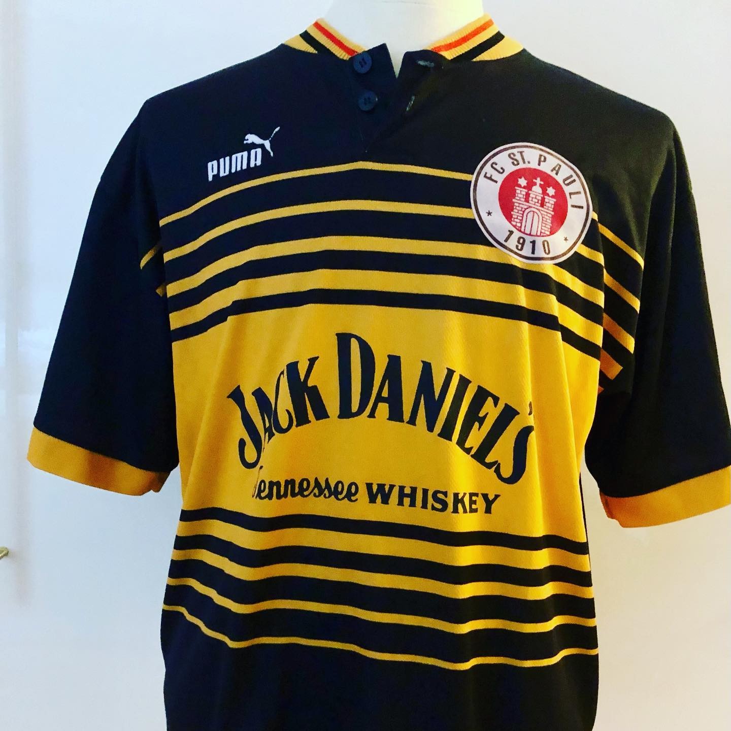 FC St. Pauli 1997-98 Away Kit