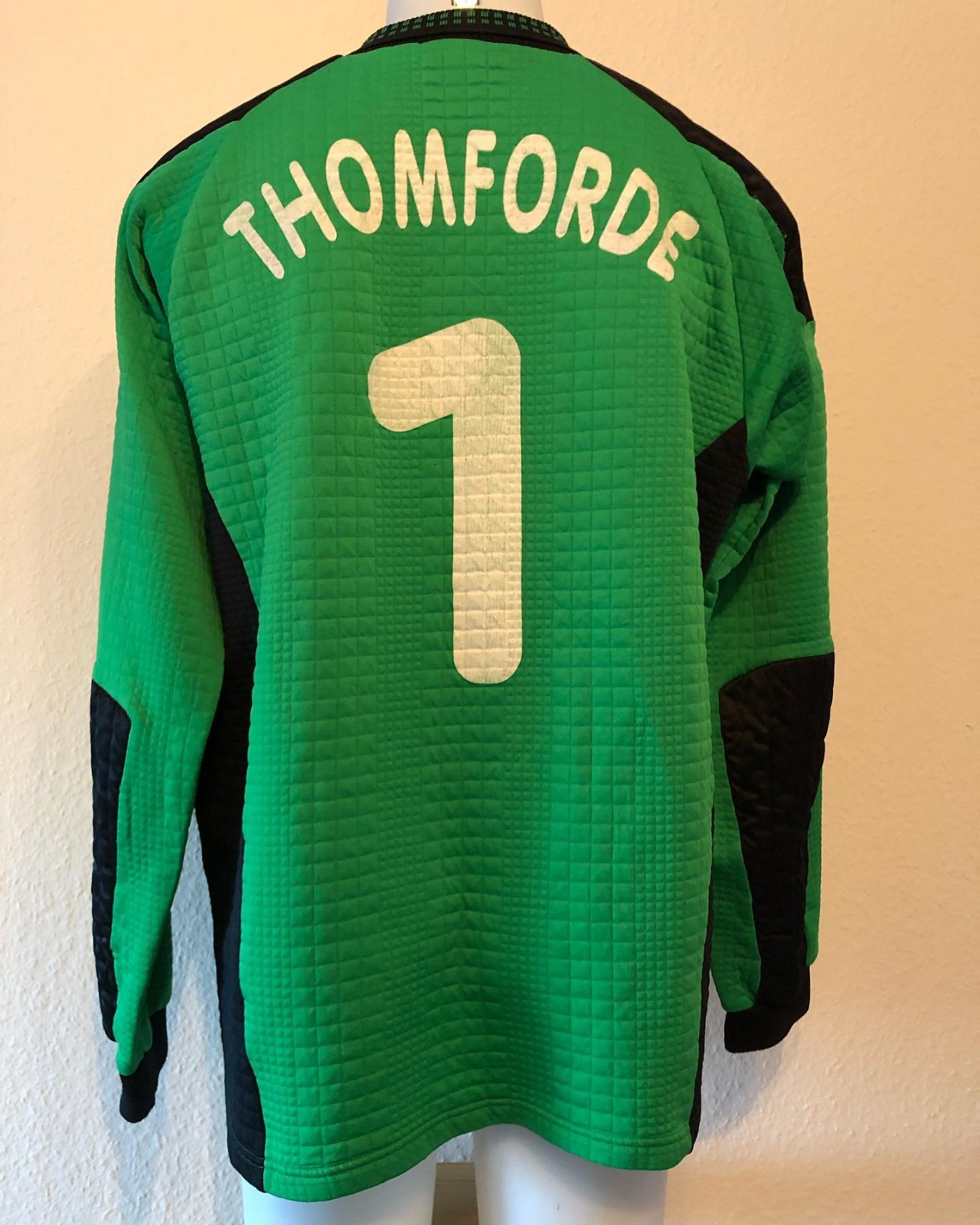 FC St. Pauli 1997-98 GK 2 Kit