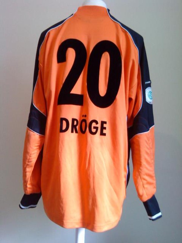 FC St. Pauli 2004-05 GK Kit