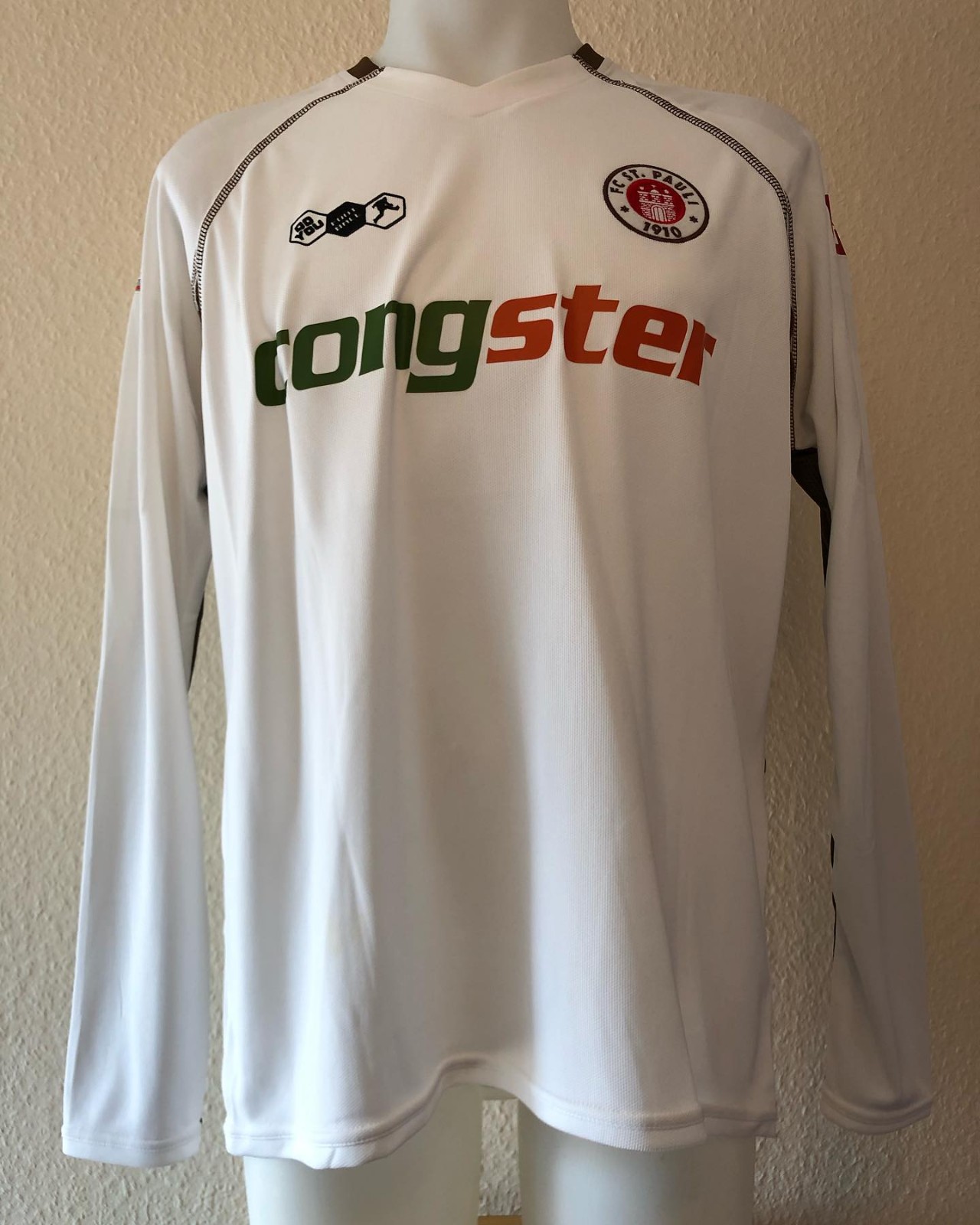 FC St. Pauli 2006-07 Away Kit
