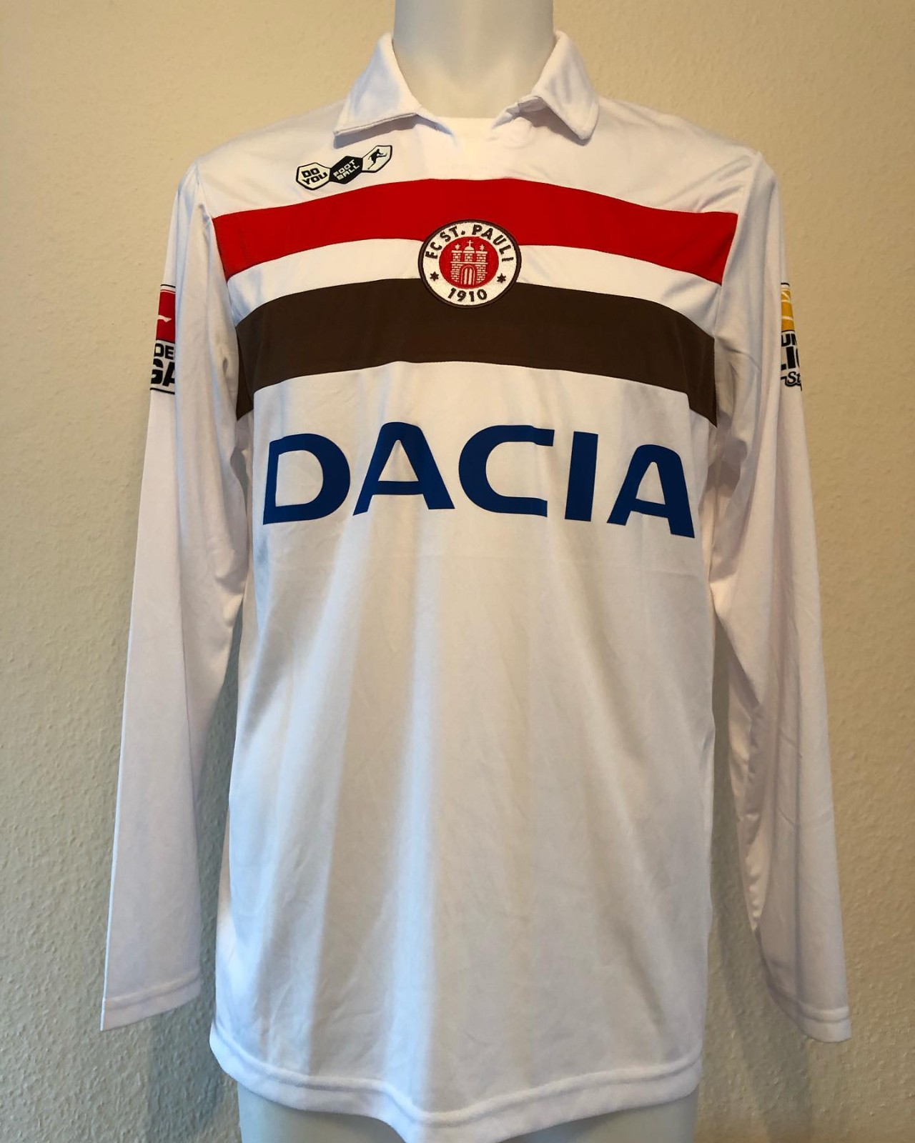 FC St. Pauli 2009-10 Away Kit