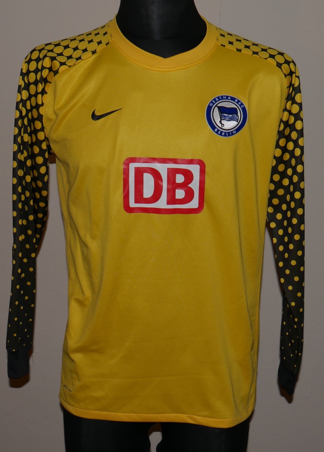 Hertha BSC 2010-11 GK 1 Kit