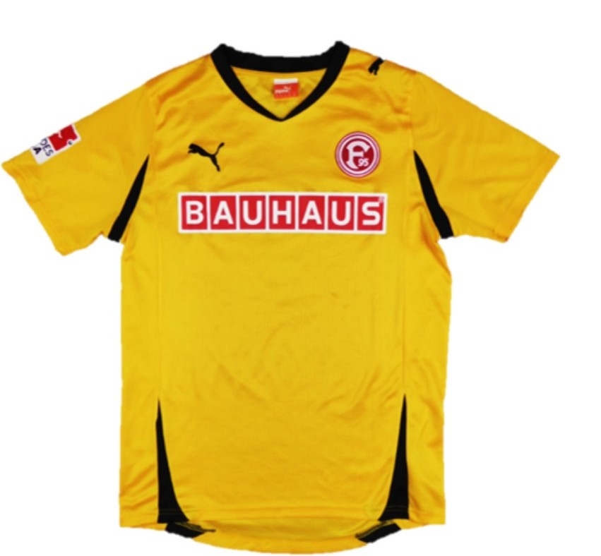 Fortuna Düsseldorf 2011-12 Third Kit