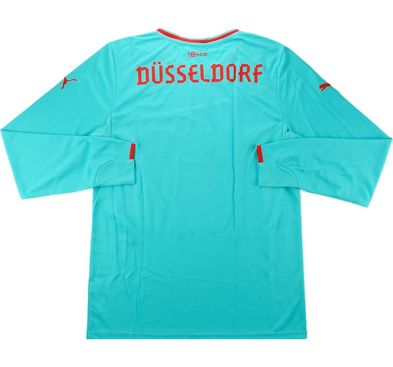 Fortuna Düsseldorf 2013-14 Third Kit
