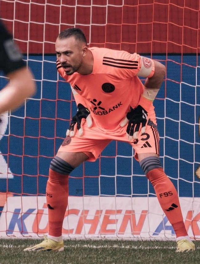 Fortuna Düsseldorf 2023-24 GK Special Kit