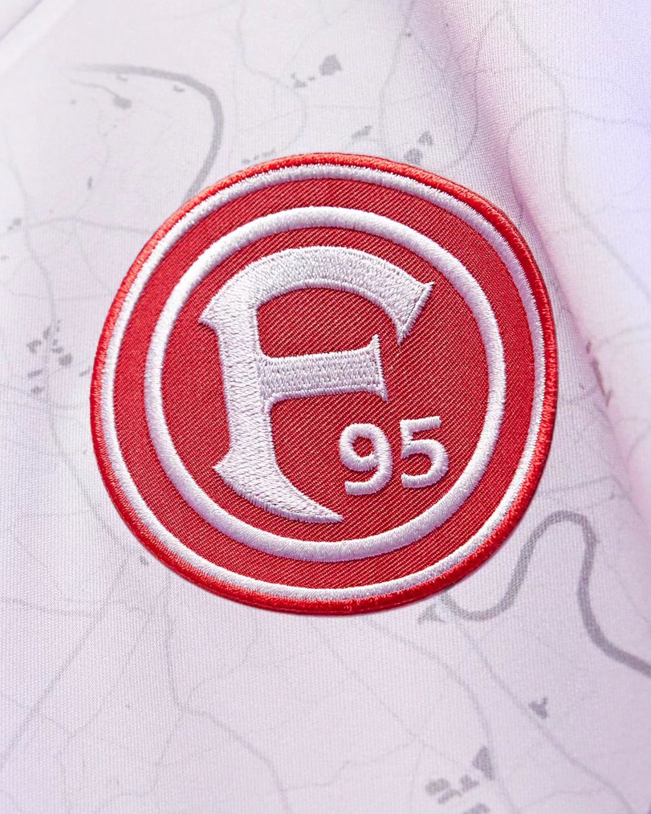 Fortuna Düsseldorf 2024-25 Away Kit