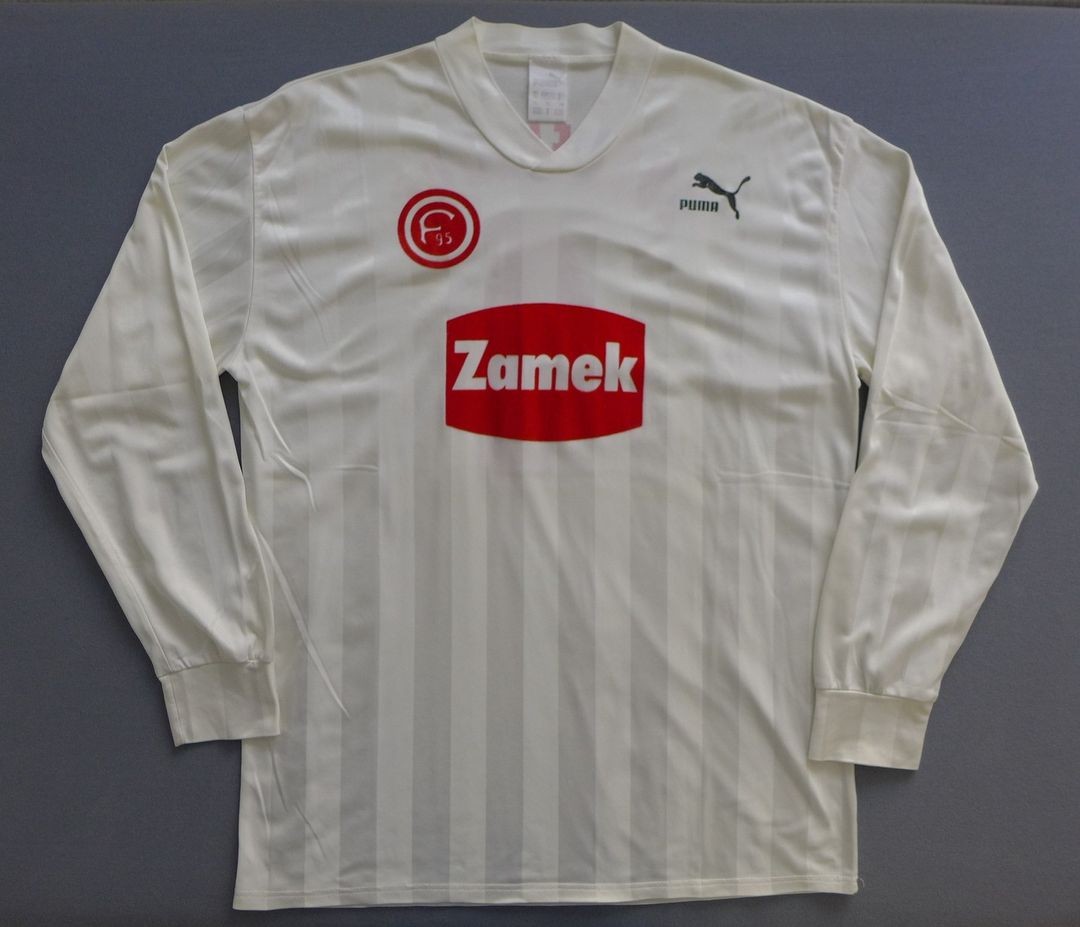 Fortuna Düsseldorf 1992-93 Home Kit