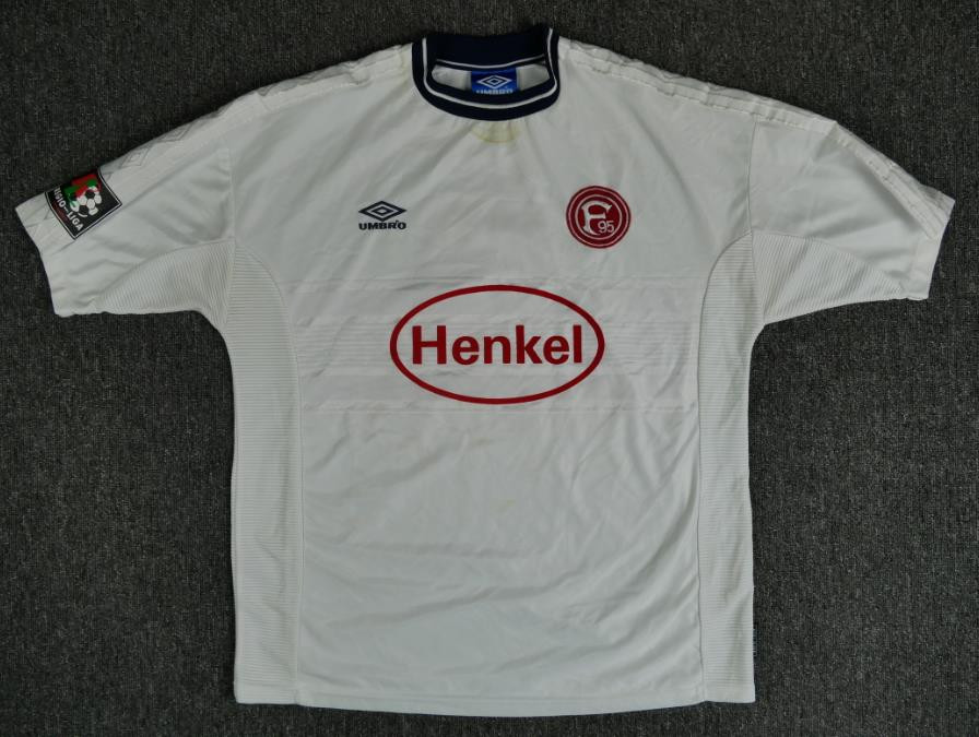 Fortuna Düsseldorf 1999-00 Away Kit