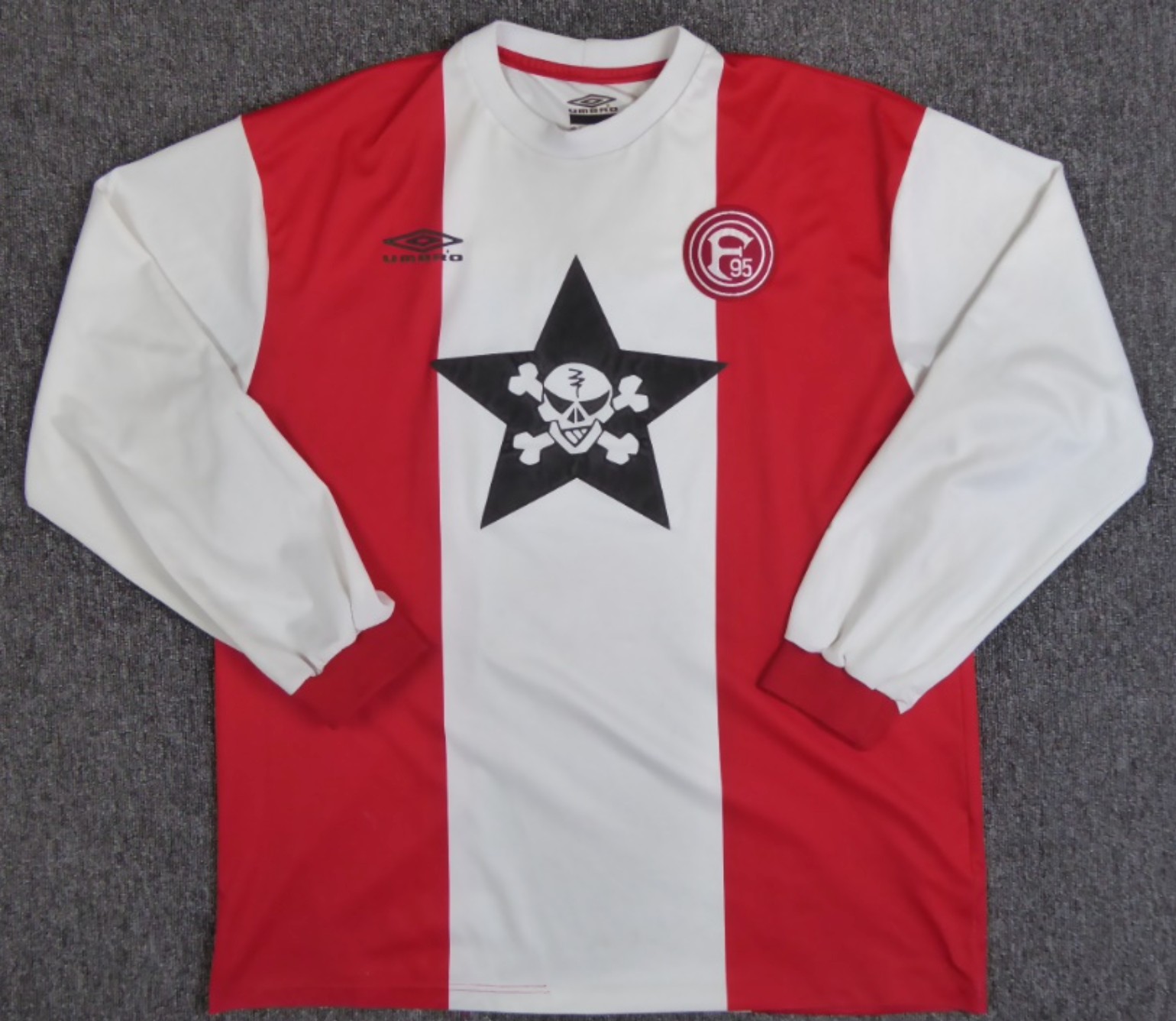 Fortuna Düsseldorf 2002-03 Home Kit