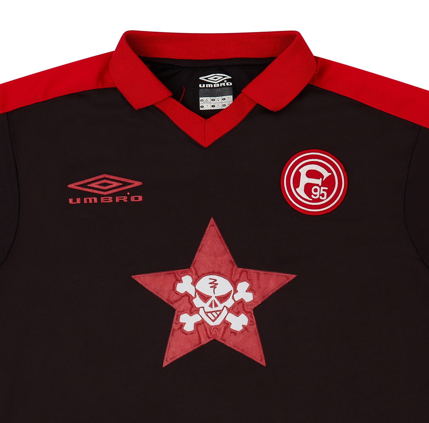 Fortuna Düsseldorf 2002-03 Away Kit