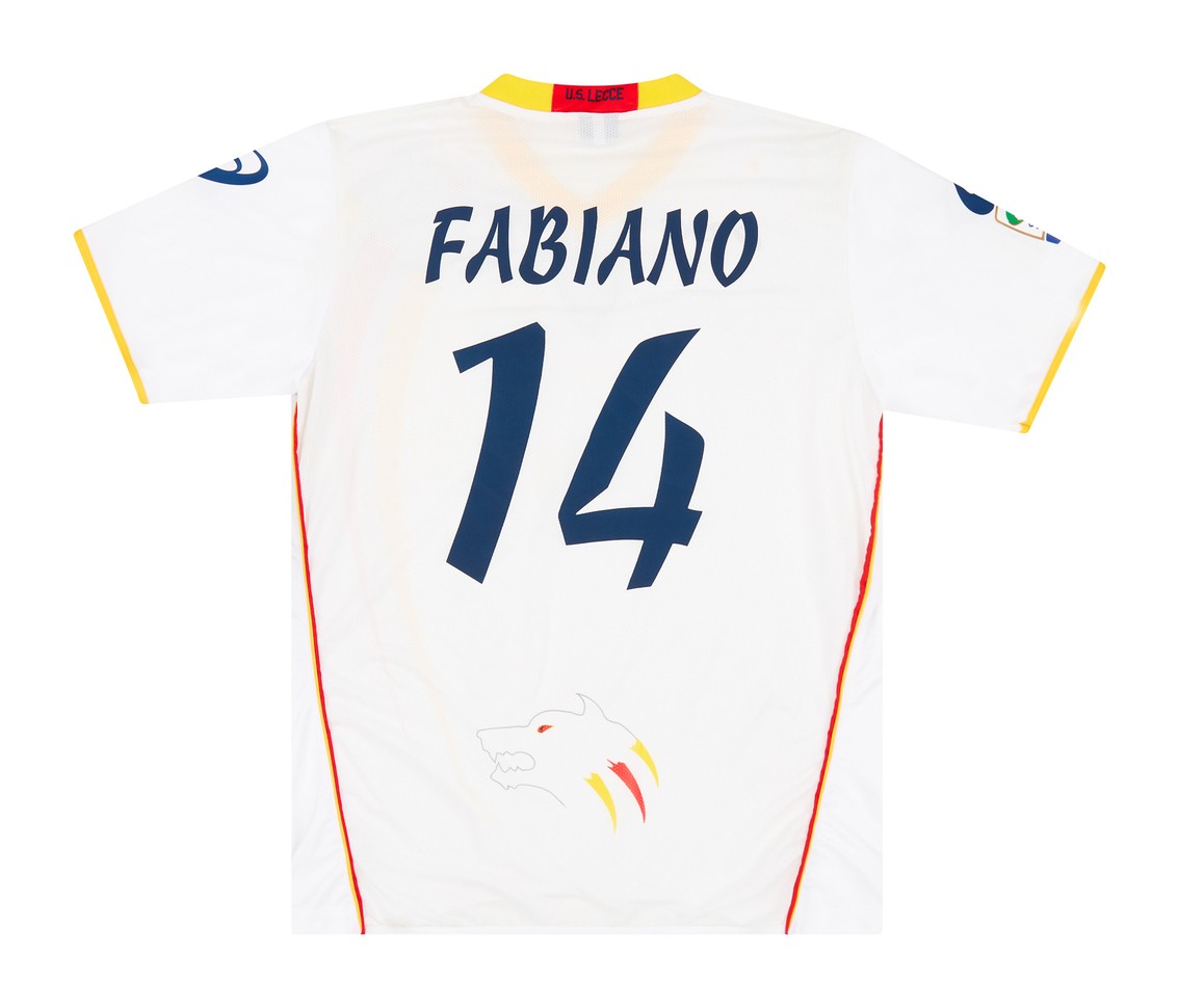 US Lecce 2010-11 Away Kit