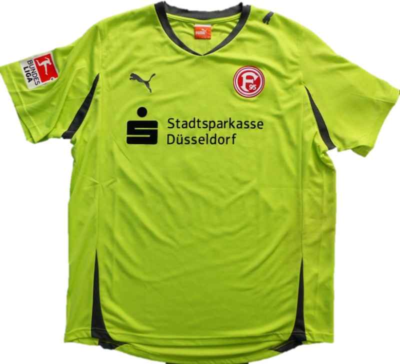 Fortuna Düsseldorf 2010-11 Third Kit
