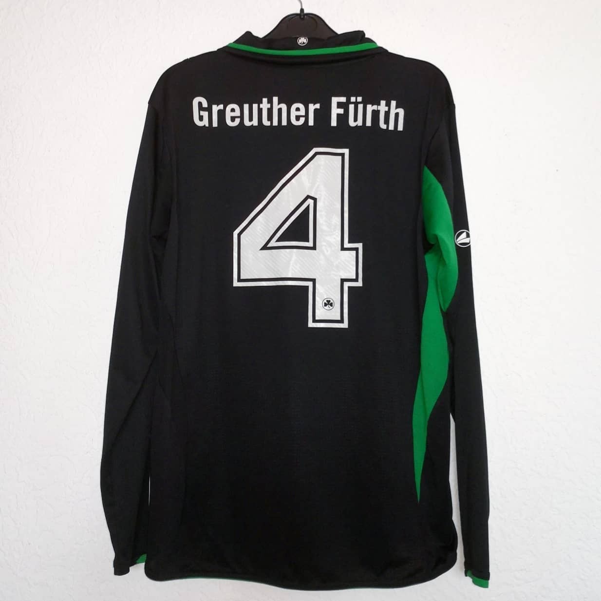Greuther Fürth 2011-12 Away Kit