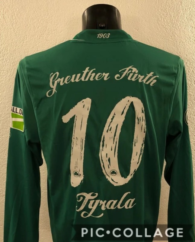 Greuther Fürth 2011-12 Cup Kit