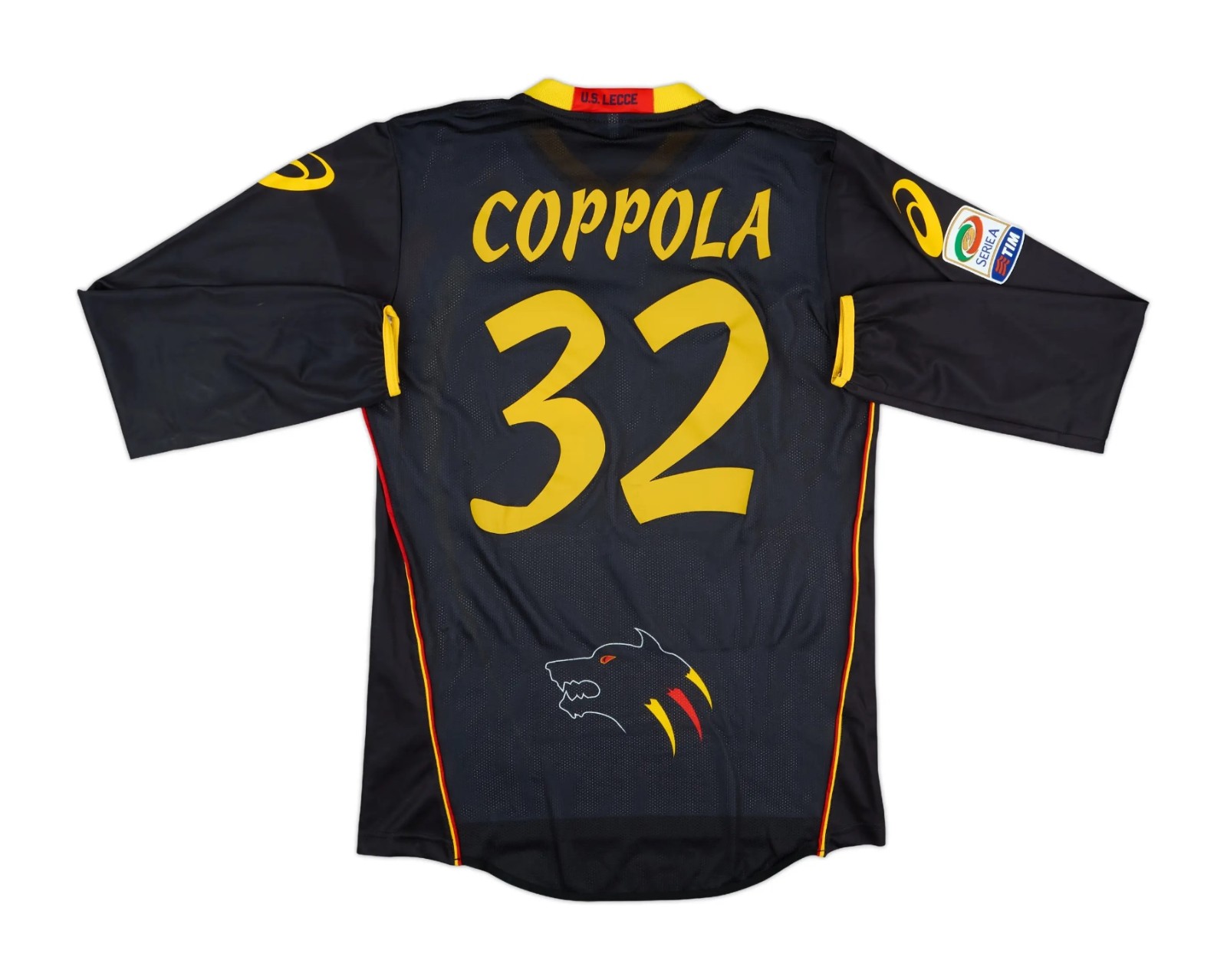 US Lecce 2010-11 Third Kit