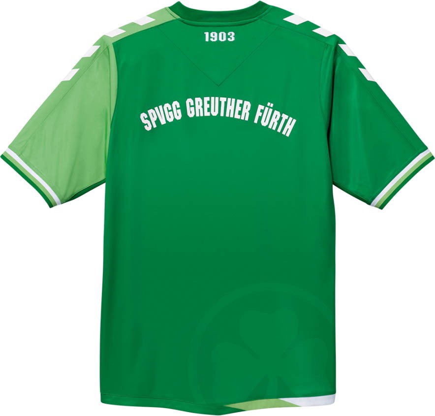 Greuther Fürth 2016-17 Away Kit