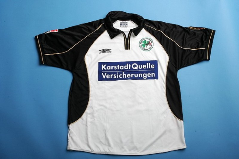 Greuther Fürth 2002-03 Away Kit