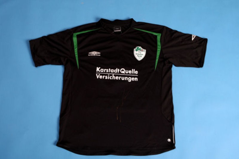 Greuther Fürth 2006-07 Away Kit