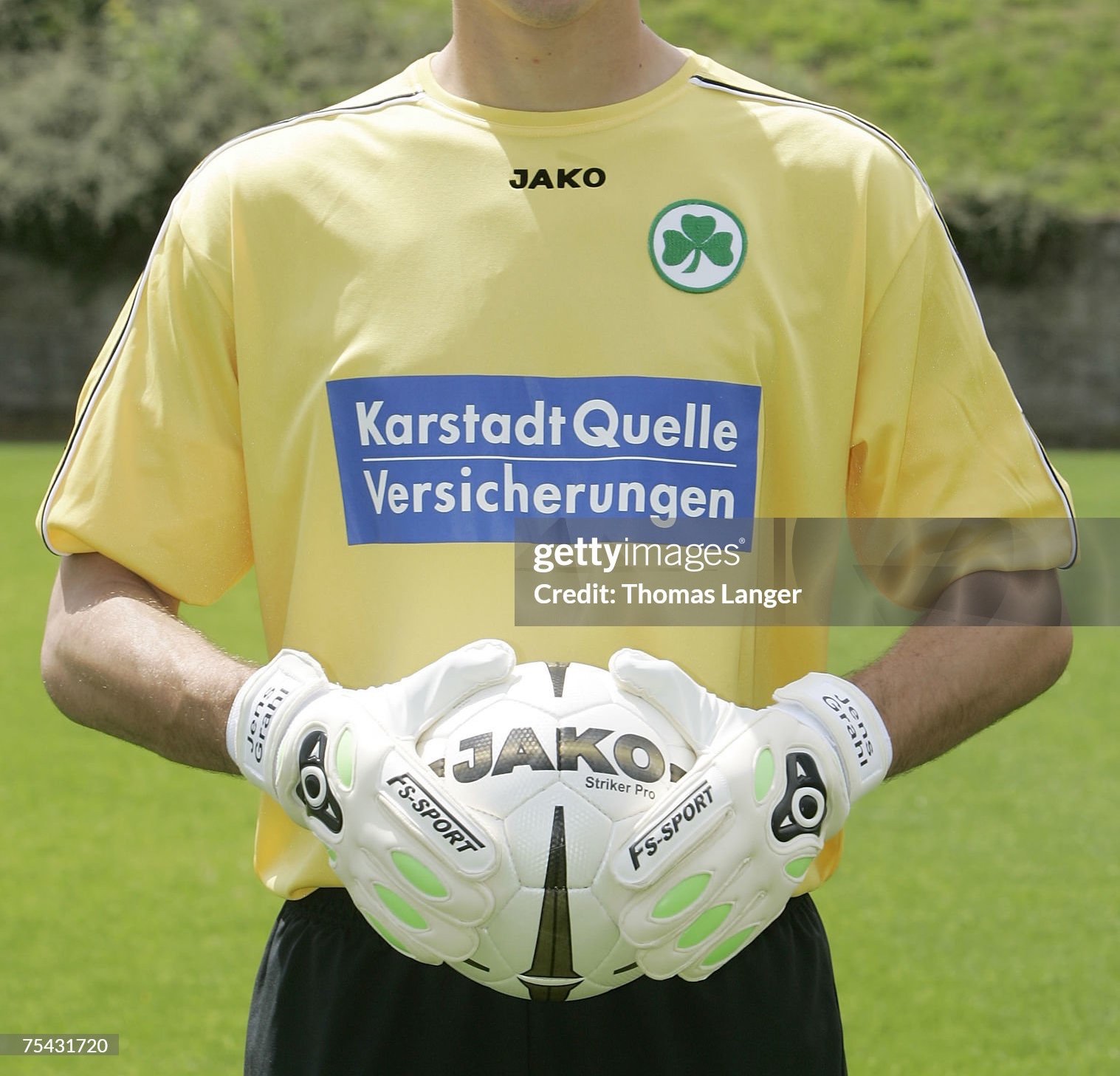 Greuther Fürth 2007-08 GK 2 Kit
