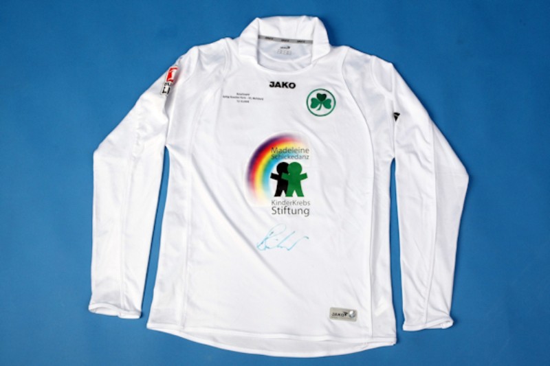 Greuther Fürth 2008-09 Charity Kit