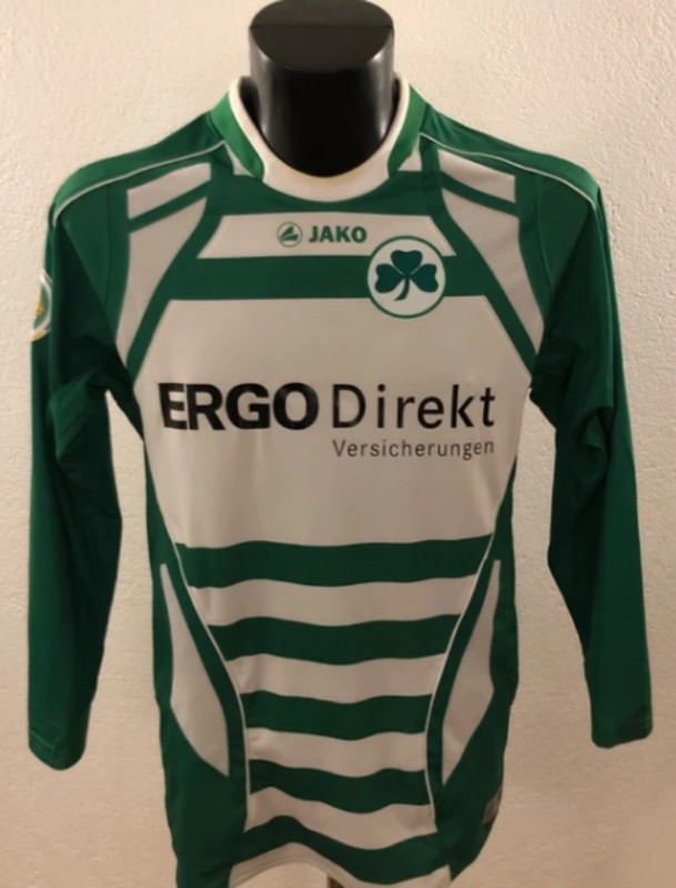 Greuther Fürth 2009-10 Home V2 Kit