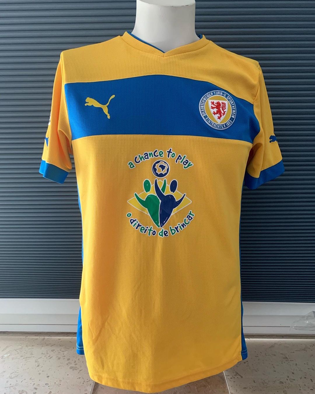 Eintracht Braunschweig 2011-12 Special Kit