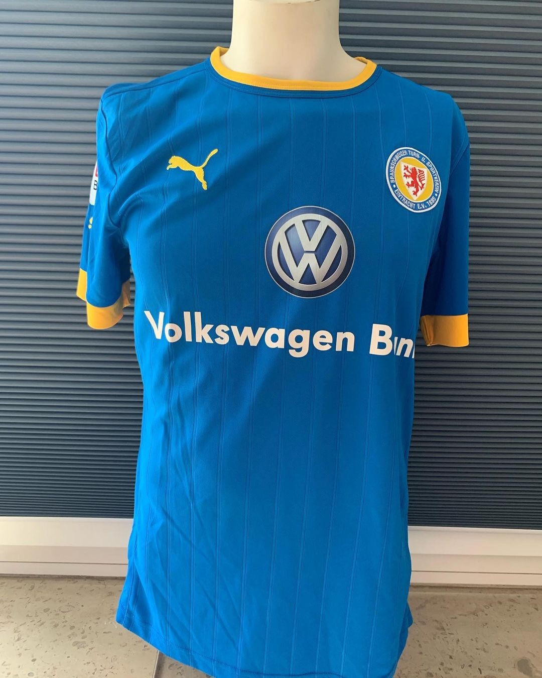 Eintracht Braunschweig 2012-13 Away Kit