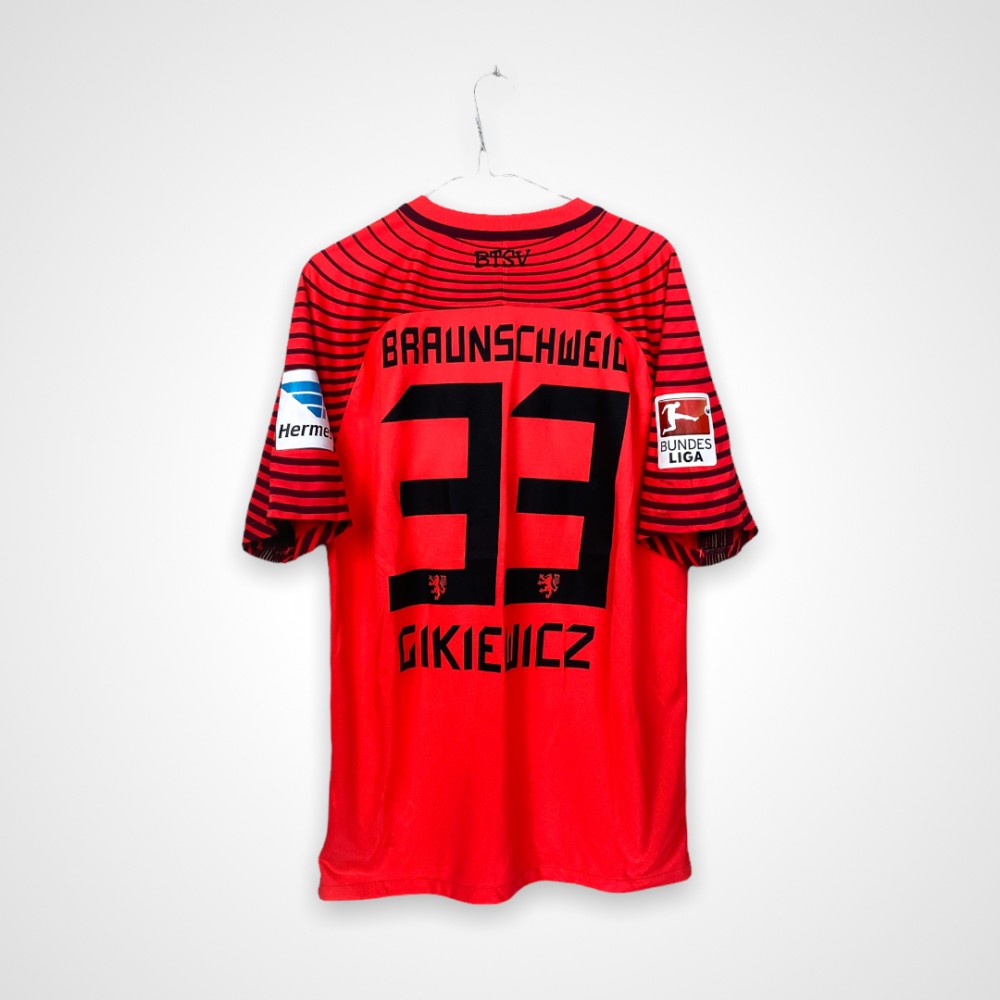 Eintracht Braunschweig 2016-17 GK 1 Kit