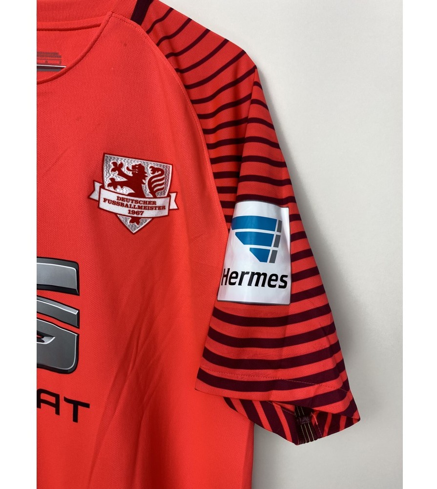 Eintracht Braunschweig 2016-17 GK 1 Kit