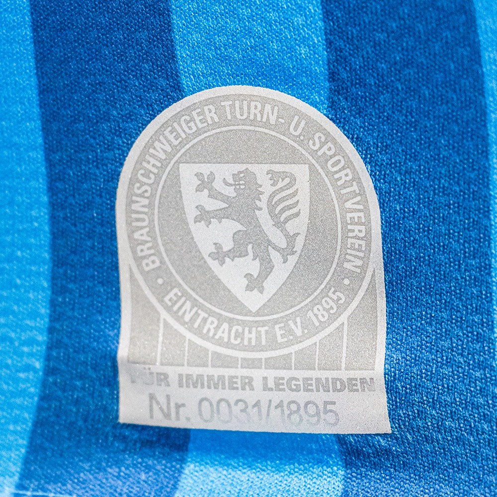 Eintracht Braunschweig 2023-24 GK Special Kit