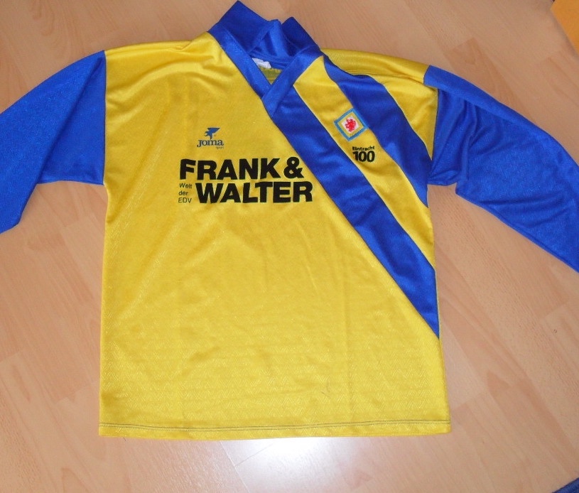 Eintracht Braunschweig 1992-93 Home Kit