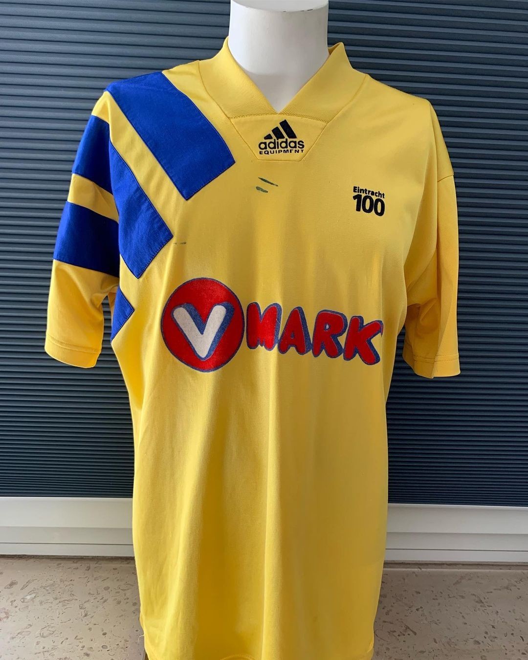 Eintracht Braunschweig 1996-97 Home Kit