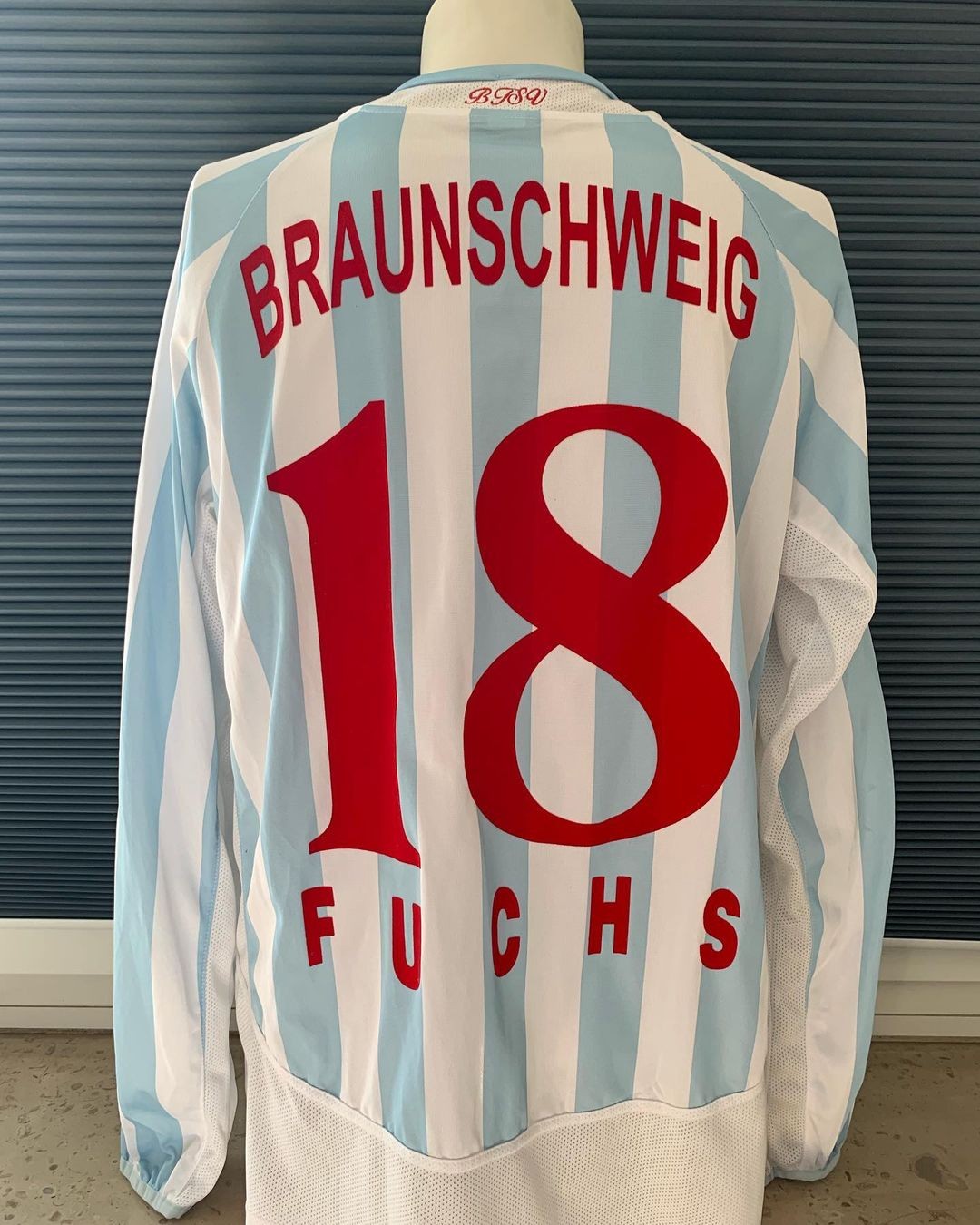 Eintracht Braunschweig 2005-06 Away Kit