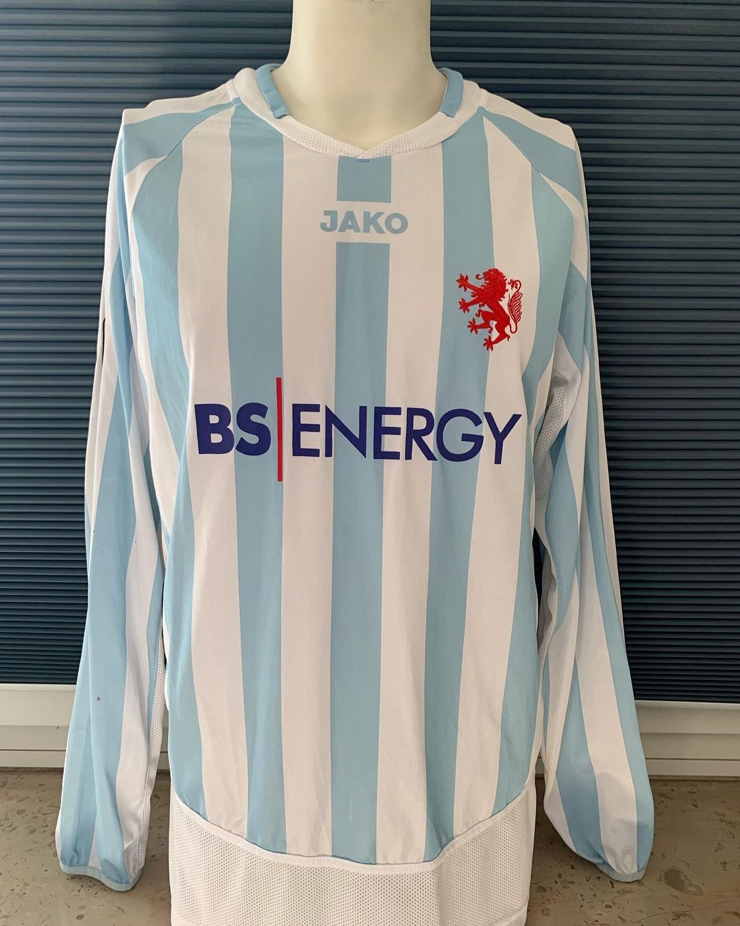 Eintracht Braunschweig 2005-06 Away Kit