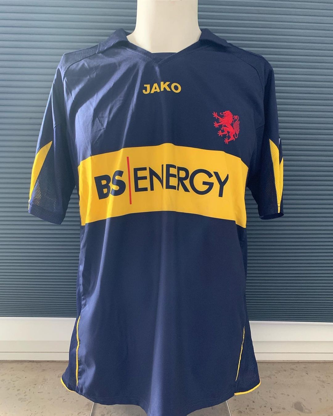 Eintracht Braunschweig 2006-07 Away Kit